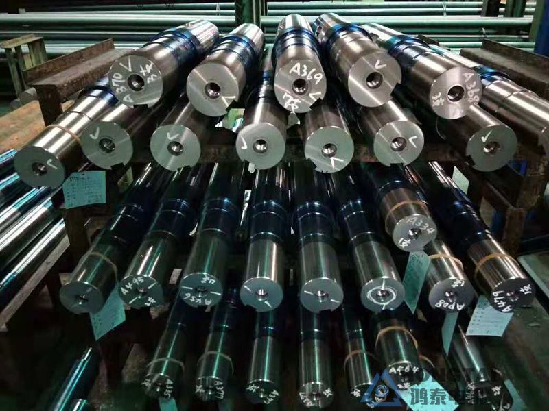 YBE2-180M-4电机轴伸两端打孔、特殊法兰